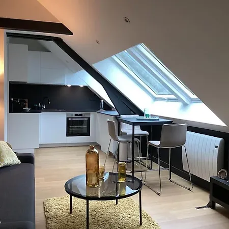 Appartement Le Cathedrale - Centre - Superbe Vue - 4 Couchages - Wifi Debit *